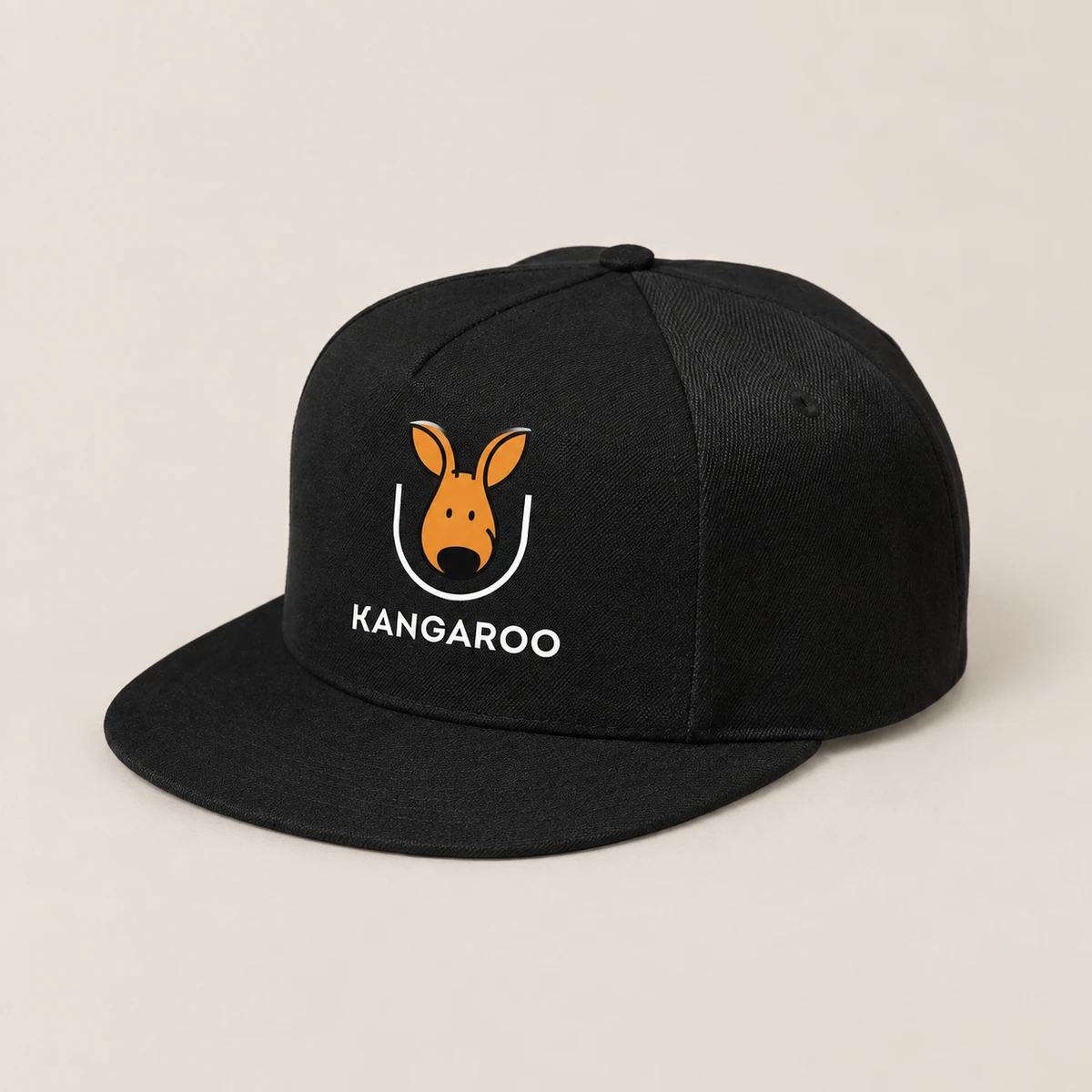Чорна п’ятипанельна кепка з логотипом KANGAROO
