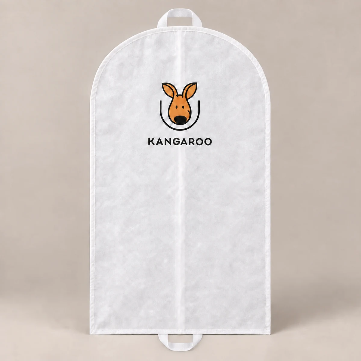 Білий чохол зі спанбонду 65×100 см з ручками KANGAROO