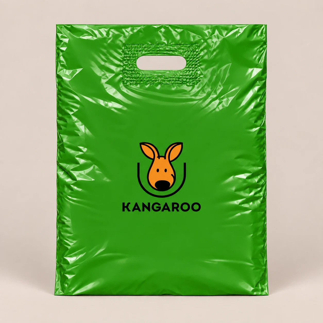Зелений пакет-банан 40 × 50 см з логотипом KANGAROO